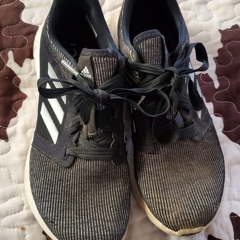 Womens black Adidas sz9